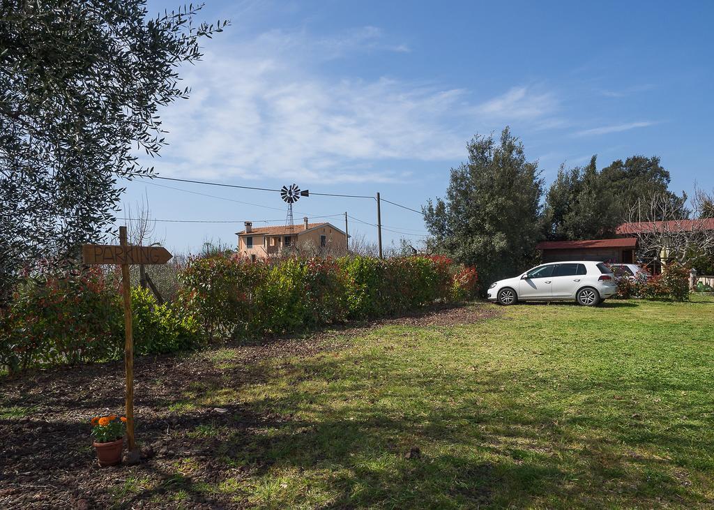 B&B Corte Degli Struzzi Пеша-Романа Экстерьер фото